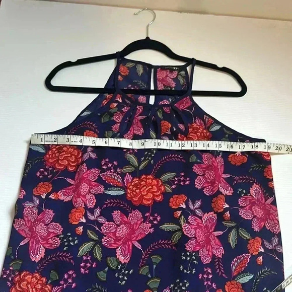 Stich Fix Papermoon Floral Sleeveless Blouse - Picture 6 of 7